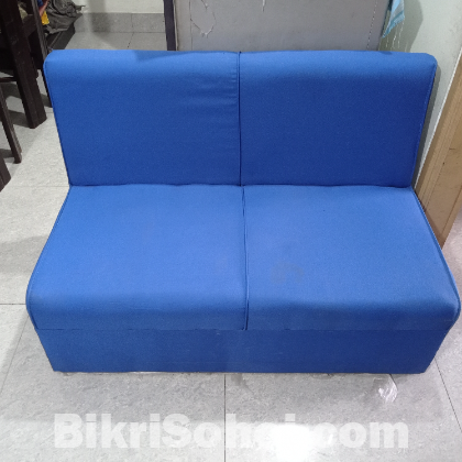 Akti 2 site er sofa sell kore hobe